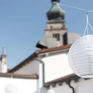 hotellátogatás